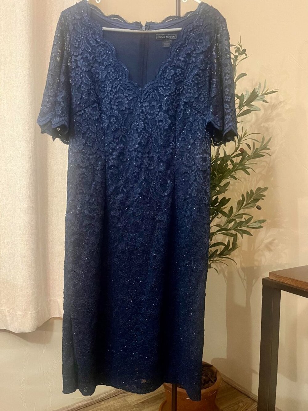 Jessica Howard formal lace cocktail dress size 16